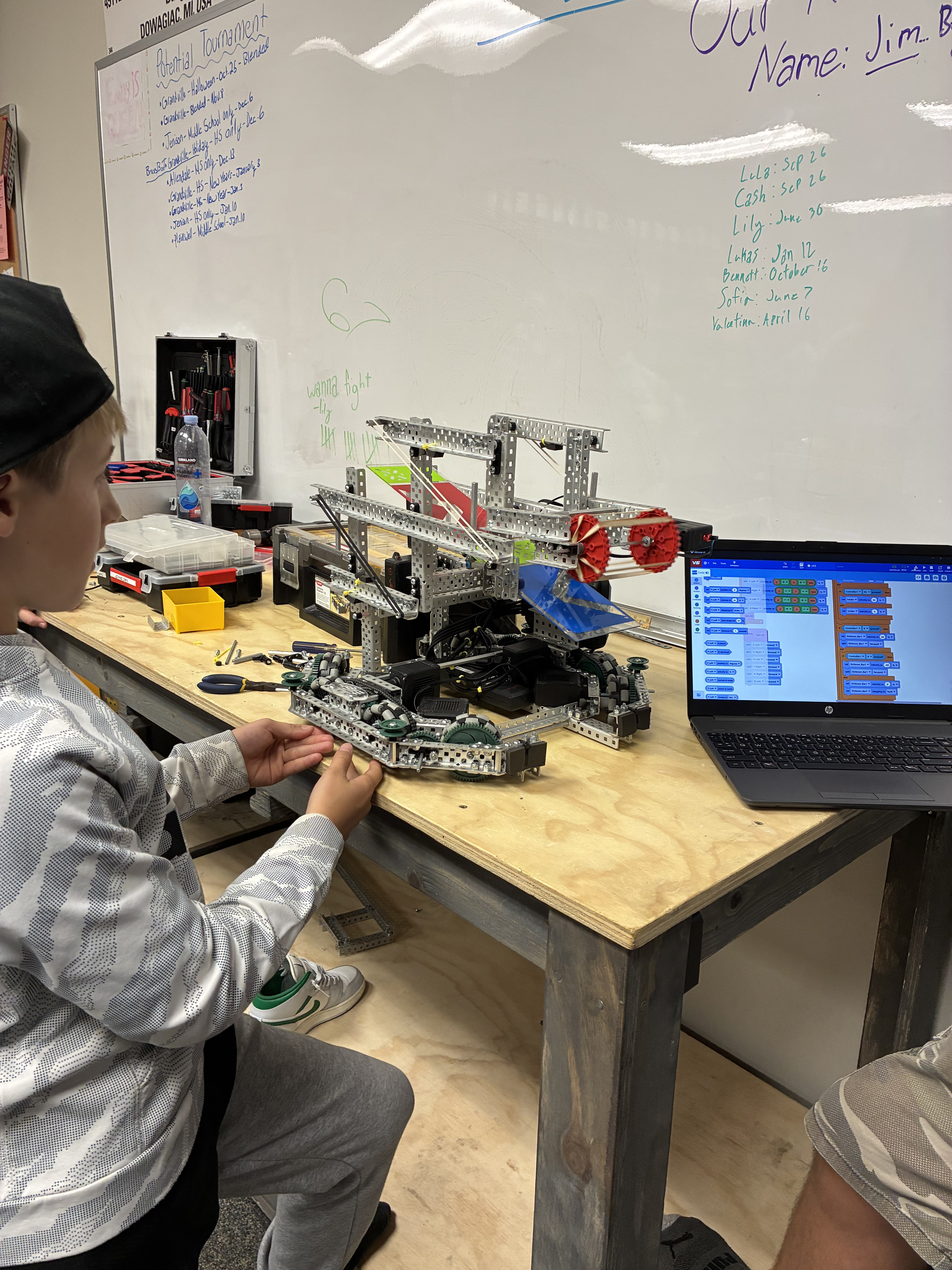 RoboTZ Team Photo 19